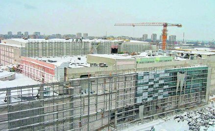 Powierzchnia budowanej galerii w Ruse w grudniu była wynajęta w połowie. Wymaga też dodatkowych nakł