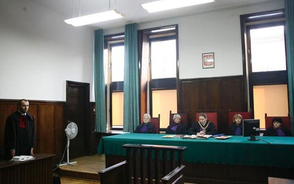 Fiskus twierdzi, że nie wszystkie opłaty sądowe wolno jest rozliczać