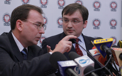 Mariusz Kamiński (na zdjęciu z 2007 roku ze Zbigniewem Ziobrą) zawsze miał szczególny stosunek do CB