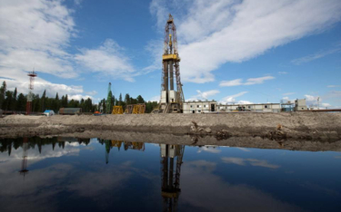 Wkrótce Saudyjczycy i Rosja zajmą się cięciami dostaw ropy – surowiec nie reaguje