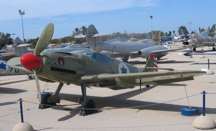 Czechosłowacka Avia S-199 (modyfikacja niemieckiej konstrukcji Messerschmitta Bf 109) w Muzeum Izrae