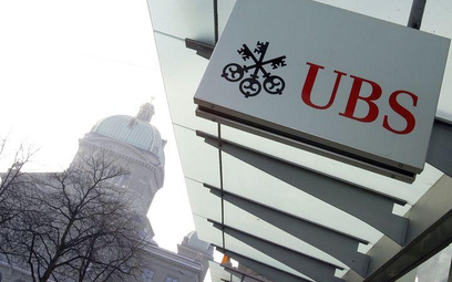 Więcej UBS w Warszawie