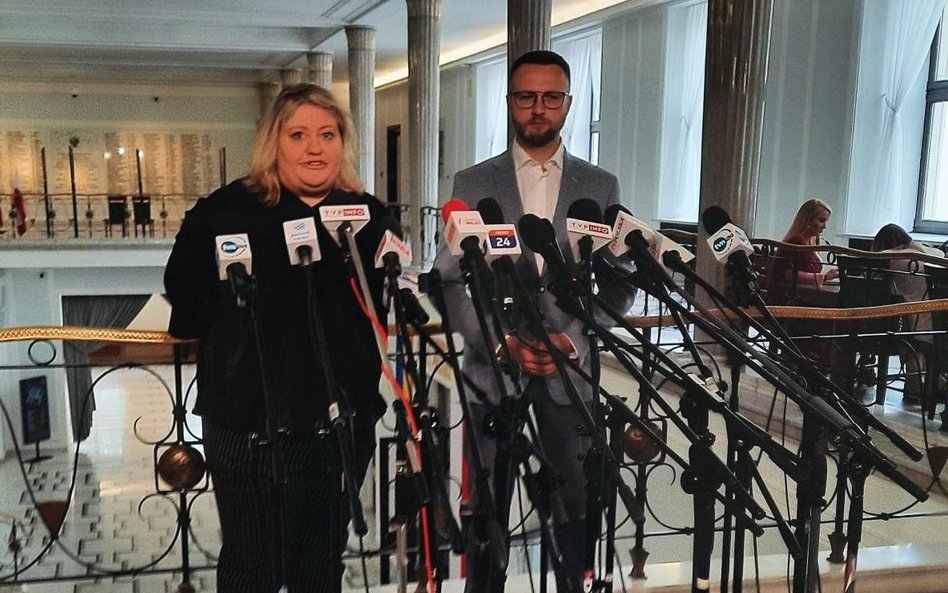 Z dziennikarzami w Sejmie spotkali się Alina Dybaś i Paweł Szramka