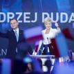 Andrzej Duda z żoną Agatą na konwencji podsumowującej kampanię przed pierwszą turą wyborów