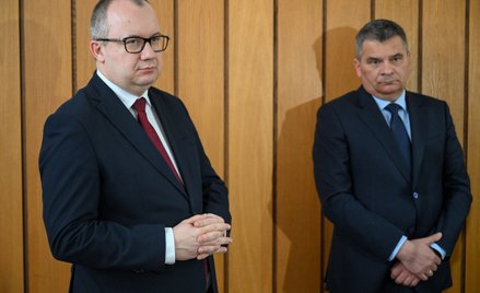 Minister sprawiedliwości Adam Bodnar (L) i I zastępca Prokuratora Generalnego Prokurator Krajowy Dar