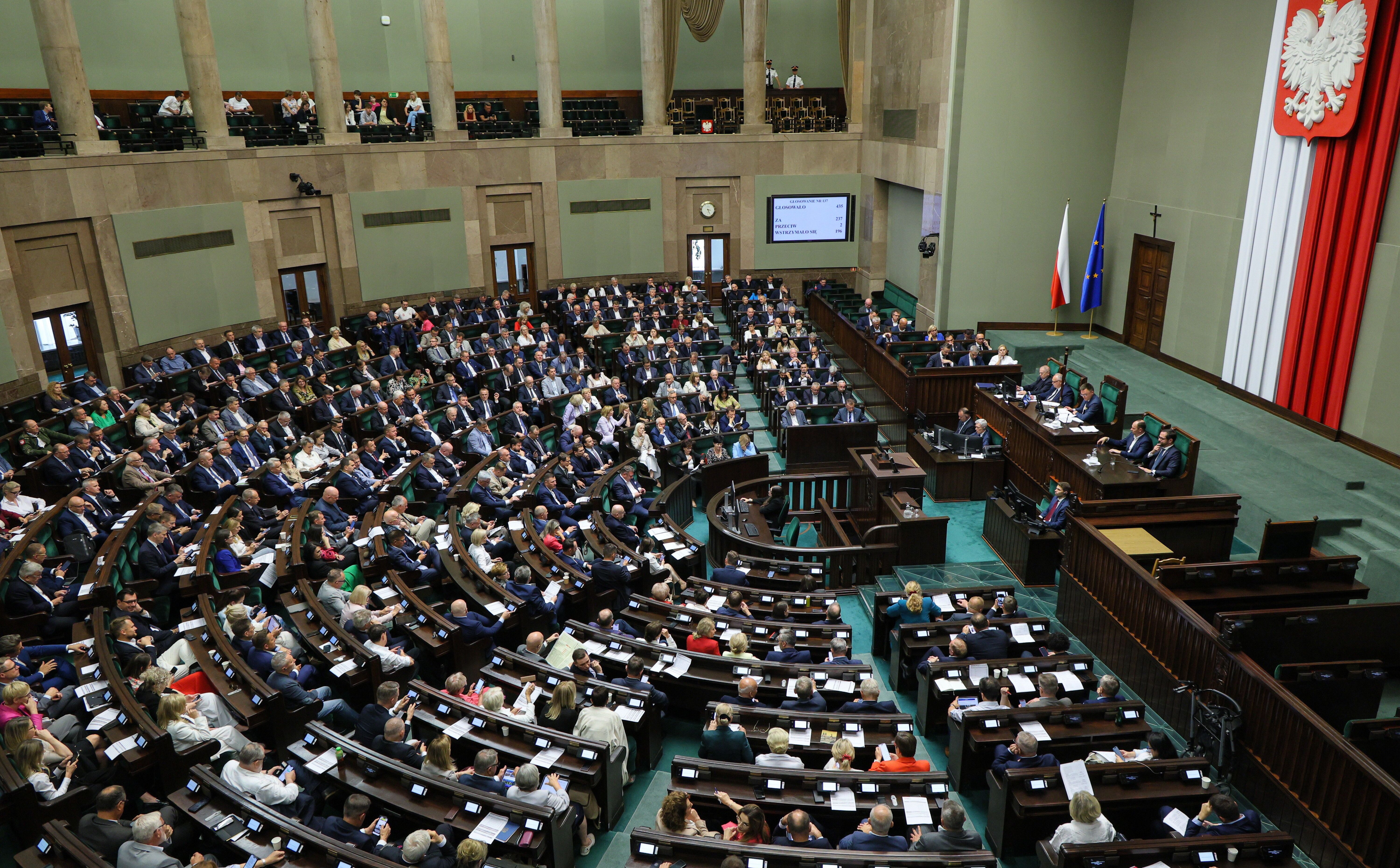 Prościej w sądach i u ubezpieczycieli. Sejm zaakceptował kolejny pakiet deregulacyjny