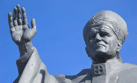 Prymas nie chciał nowego kultu