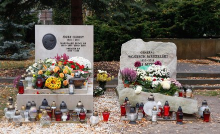 Stanisław Kania zostanie pochowany na Powązkach Wojskowych w kwaterze C6 obok gen. Wojciecha Jaruzel