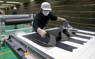 Nissan osiągnął przełom w produkcji kompozytów z włókna węglowego