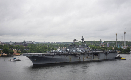 Okręt desantowy USS Kearsarge