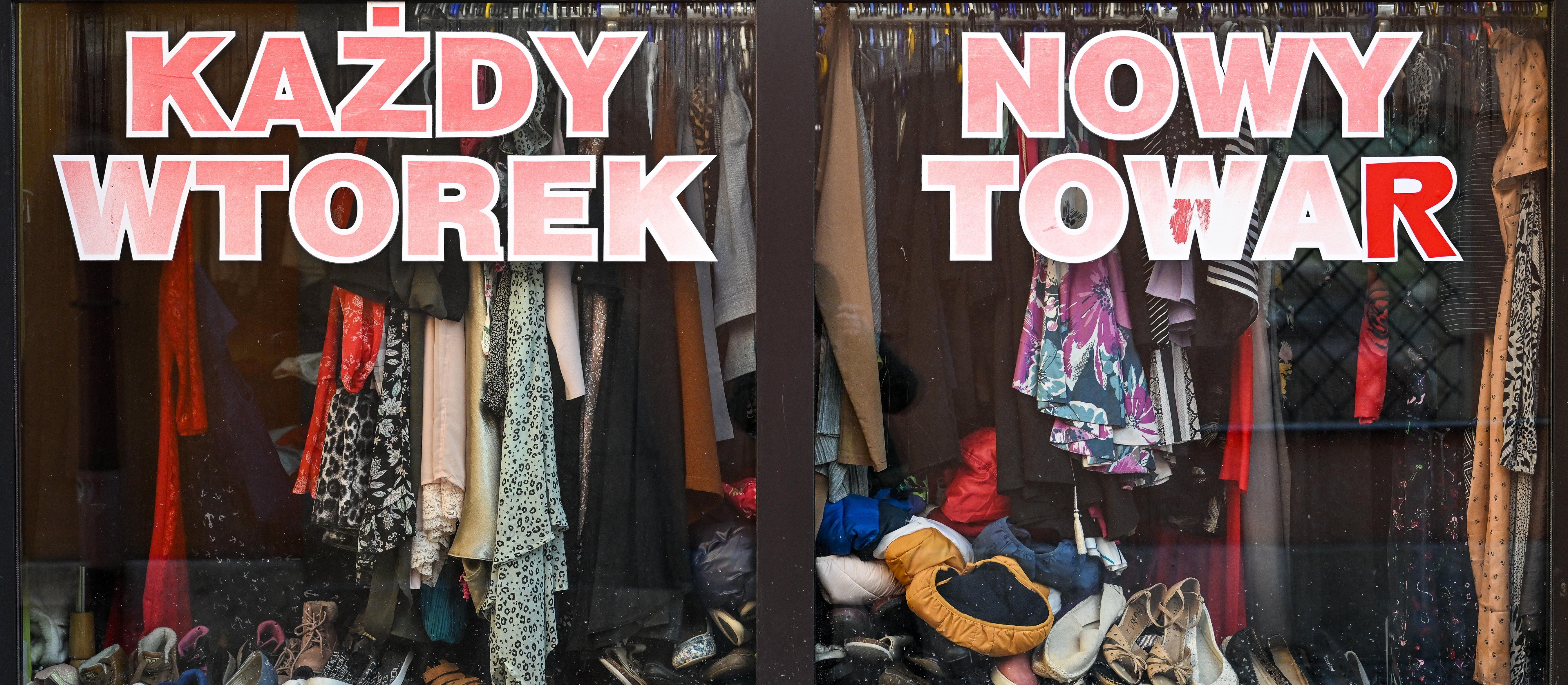 Used items are coming back into fashion. The Polish boom in second-hand stores