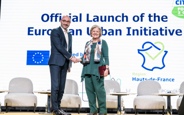 Europejską Inicjatywę Miejską oficjalnie uruchomili w Turynie na Europejskim Forum Miast Elisa Ferre