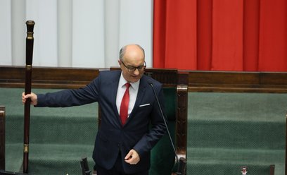 Awantura w Sejmie. Dwaj posłowie PiS wyrzuceni z obrad
