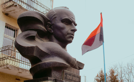 Pomnik Stepana Bandery w Brzeżanach w obwodzie tarnopolskim