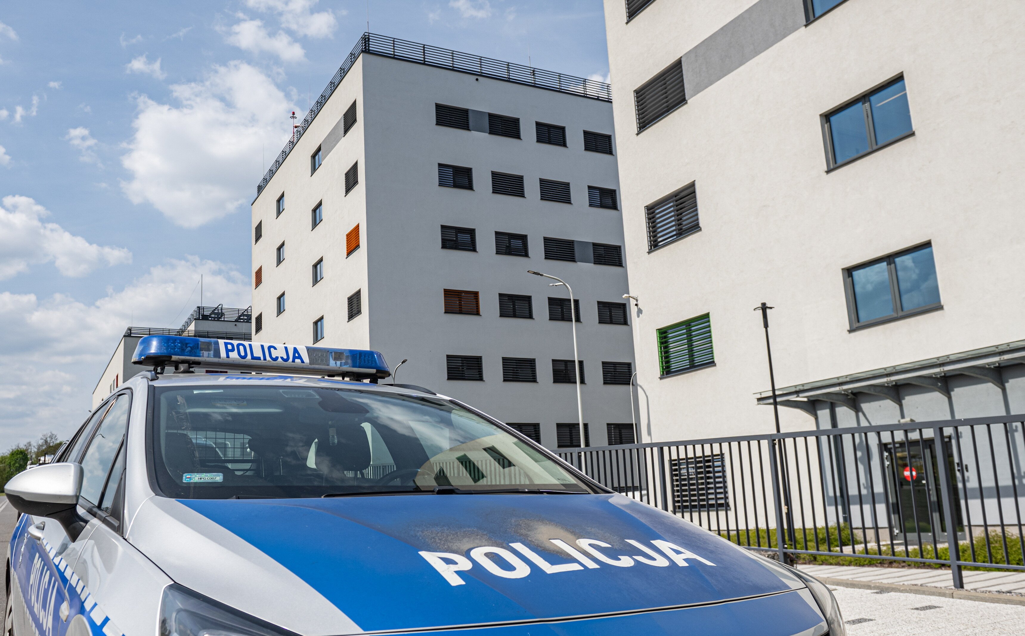 Lekarz zaatakowany przez nożownika nie żyje. Adwokaci apelują do rządu