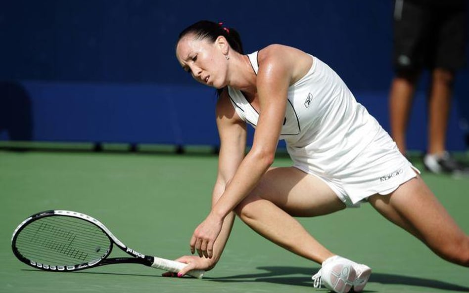 Jelena Jankovic podczas turnieju w Dubaju, 29 II 2008