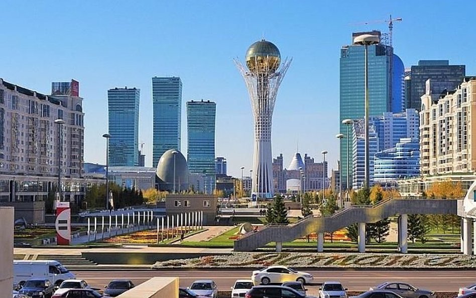 Astana status stolicy Kazachstanu zyskała w 1997 roku.