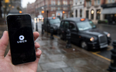 Londyńscy taksówkarze idą na wojnę z Uberem