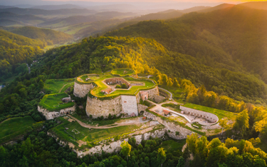 Twierdza Srebrna Góra znalazła się w zestawieniu miejsc docenionych w tegorocznym plebiscycie Cuda P