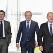 Premier Donald Tusk, prezydent Francji Emmanuel Macron i kanclerz Niemiec Olaf Scholz podczas konfer