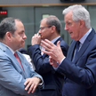 Polski minister Konrad Szymański i unijny negocjator brexitu Michel Barnier 19 lipca w Brukseli