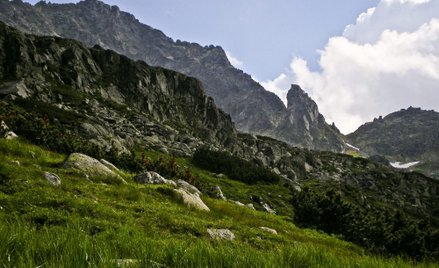 TOPR sprowadził w nocy turystów z Orlej Perci