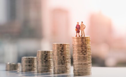 Rekordowe oszczędności emerytalne Polaków. OFE ciągle mocne