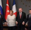 Putin, Merkel, Erdogan i Macron na wspólnym zdjęciu. Duda: Urocze