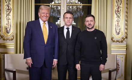 Prezydent-elekt USA Donald Trump, prezydent Francji Emmanuel Macron i prezydent Ukrainy Wołodymyr Ze