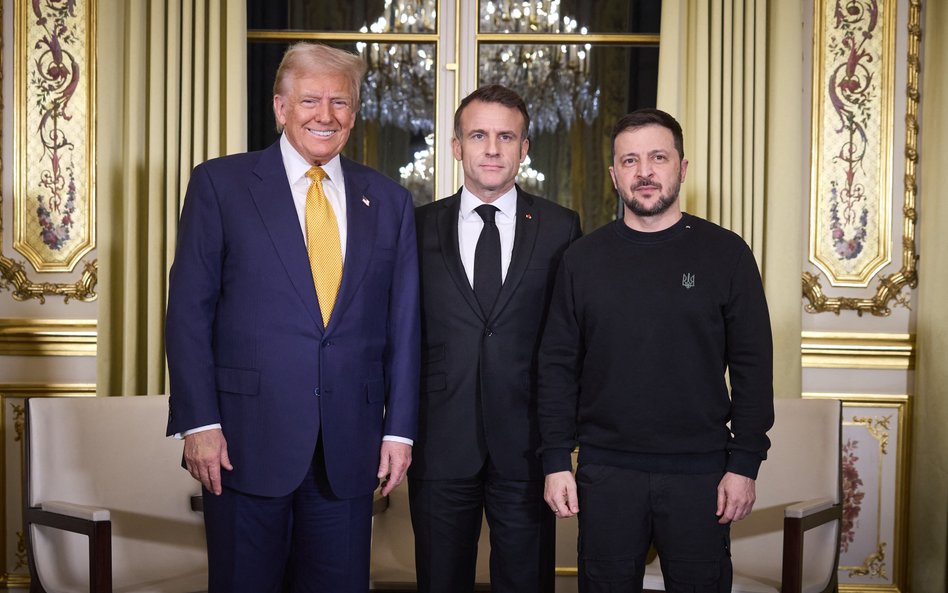 Prezydent-elekt USA Donald Trump, prezydent Francji Emmanuel Macron i prezydent Ukrainy Wołodymyr Ze