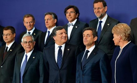 Niemal wszyscy unijni przywódcy podpisali pakt fiskalny. Analitycy uważają jednak, że ten dokument m