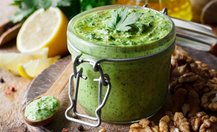 Genua: Lotnisko pozwala przewozić w bagażu podręcznym więcej niż 100 ml pesto
