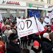 51 proc. Polaków uważa, że demonstracje KOD są niepotrzebne