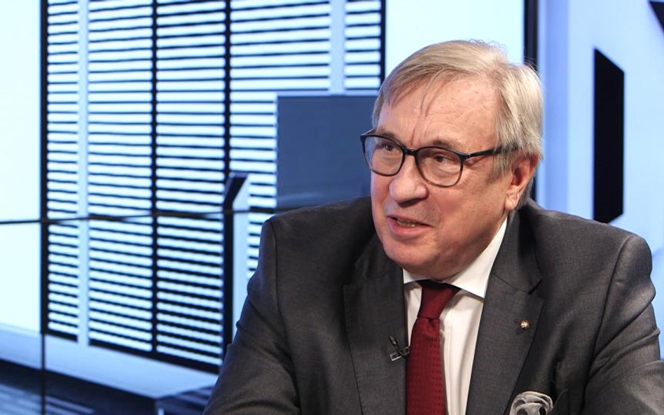 #RZECZoBIZNESIE: Maciej Formanowicz: Wypromowanie polskich mebli nigdy się nie uda