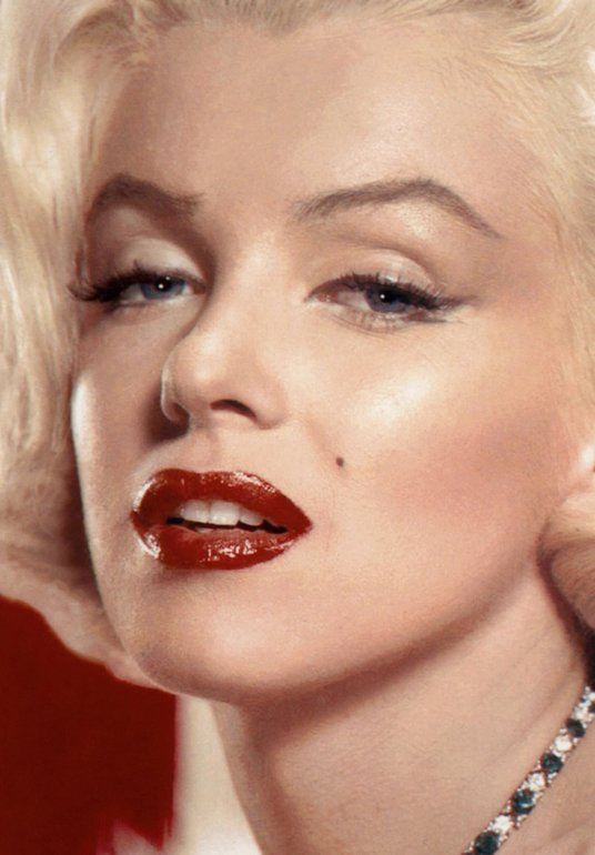 Marilyn Monroe, właśc. Norma Jeane Mortenson (1926–1962) – amerykańska gwiazda filmowa i ikona kultu