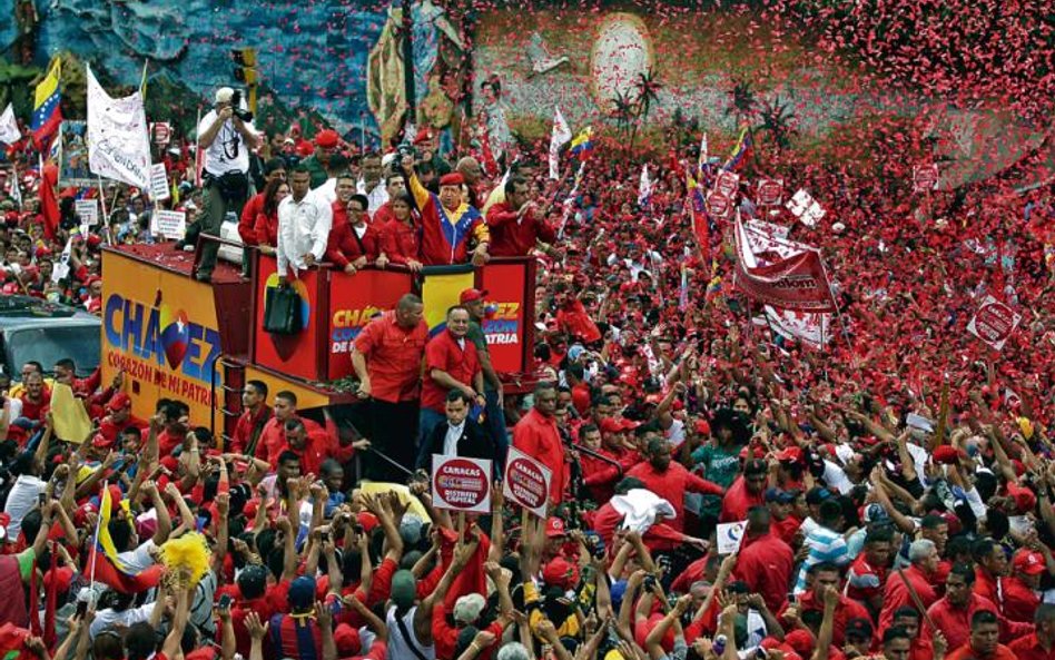 Hugo Chavez właśnie wygrał wybory prezydenckie po raz trzeci:?jak on to robi?
