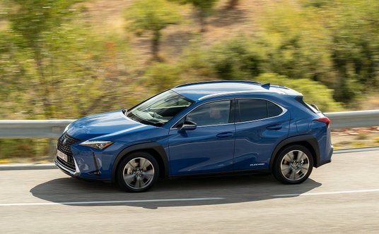 Lexus UX 300e