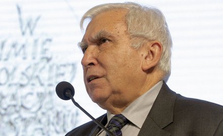 Adam Rotfeld: Kryzys na granicy świadomie zaprogramowany