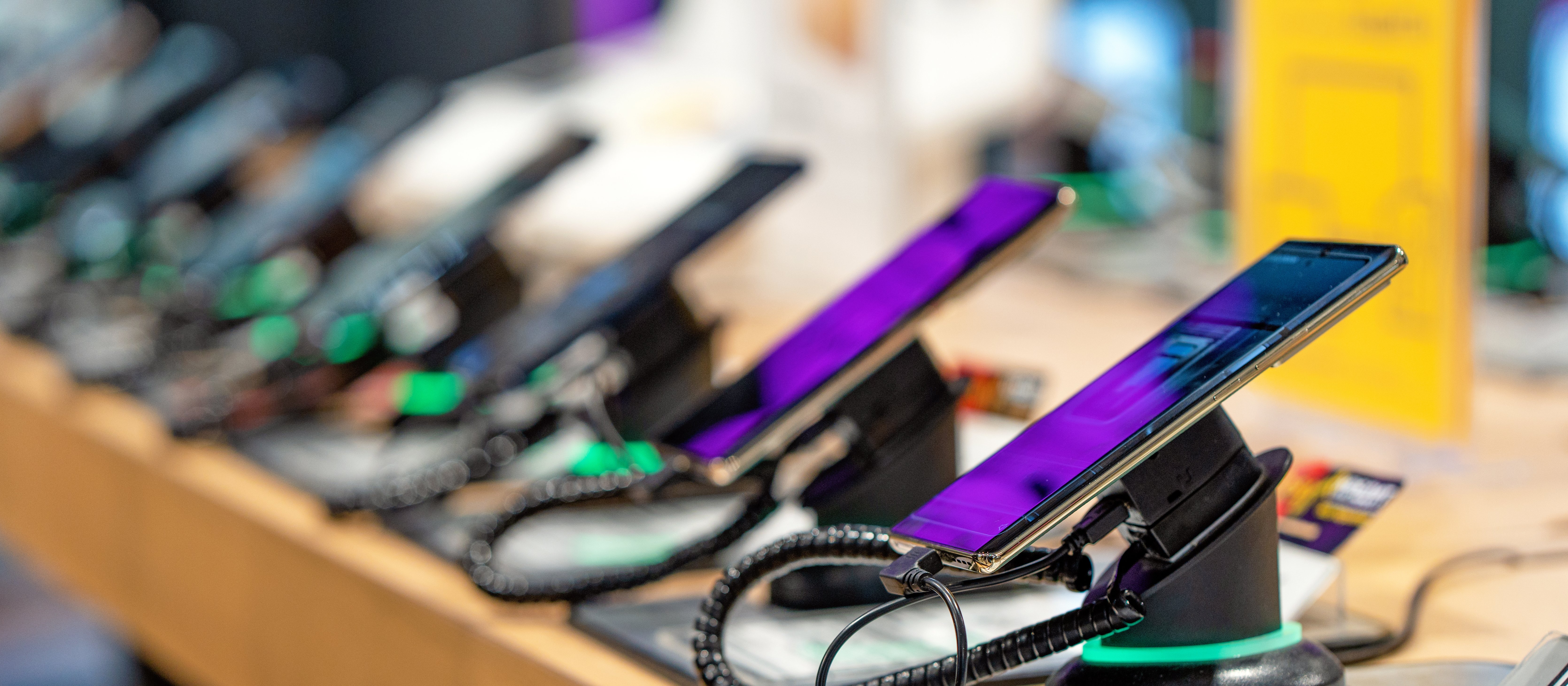 Koniec tanich telefonów. średnia cena wzrośnie