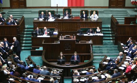 Nowy projekt PiS w sprawie wynagrodzeń dla polityków