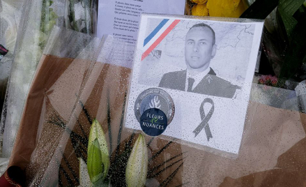 Francja: Areszt lewicowego polityka. Cieszył się ze śmierci policjanta
