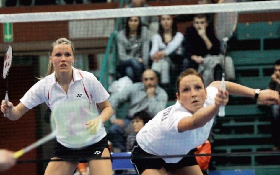 Natalia Pocztowiak (z lewej) i Agnieszka Wojtkowska na Mistrzostwach Polski, Głubczyce, 2010 rok.