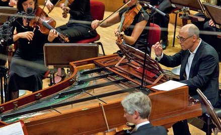 Andreas Staier jest jednym z najlepszych na świecie znawców XIX- -wiecznych fortepianów