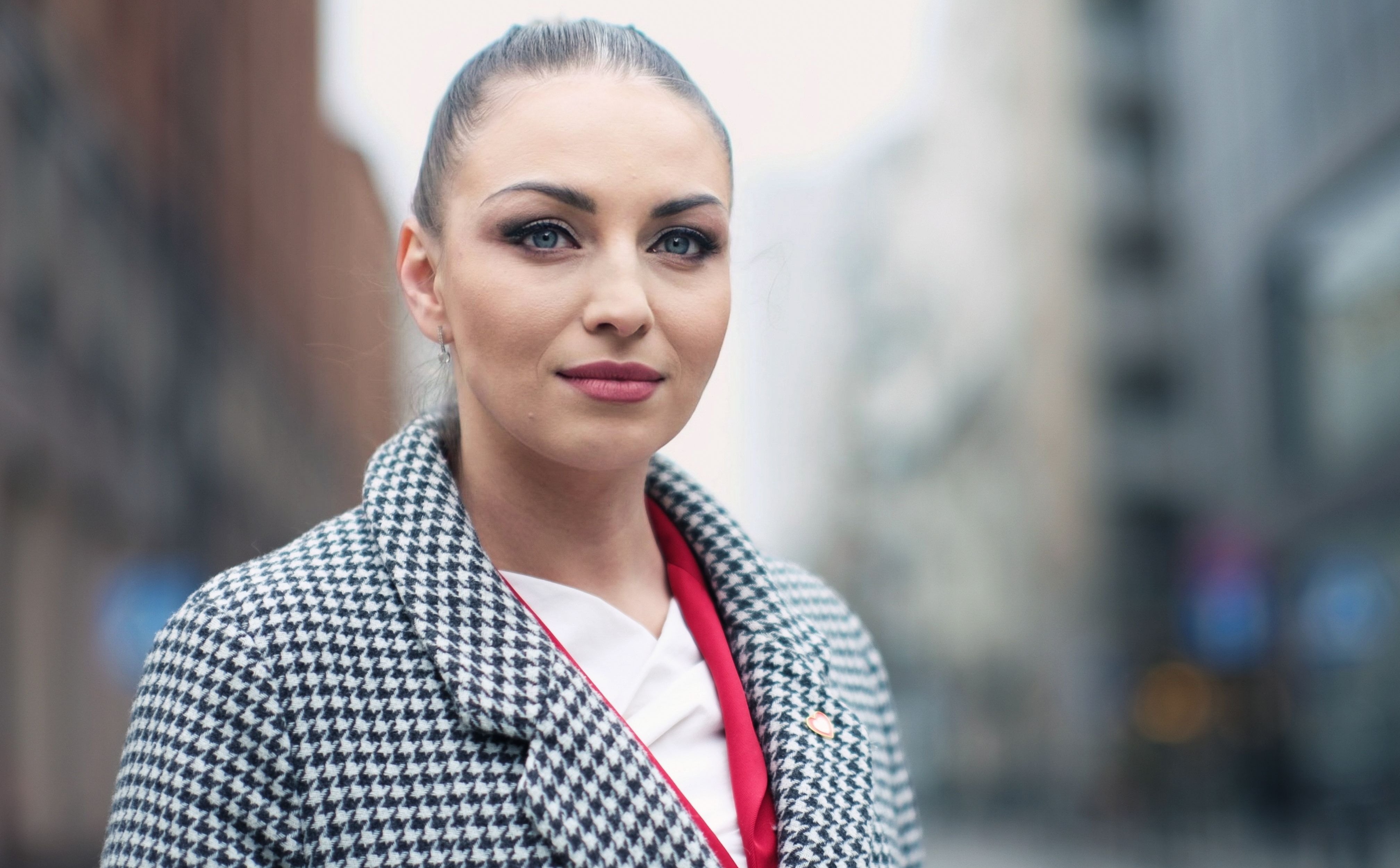 Posłanka KO Kinga Gajewska przeprasza za zdjęcia z wizyty w DPS