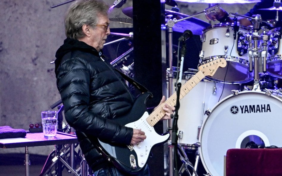 Eric Clapton na koncercie w Berlinie w 2022