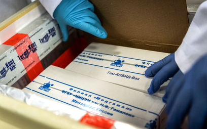 Koronawirus: Rosjanie podają informacje o skuteczności swojej szczepionki na COVID