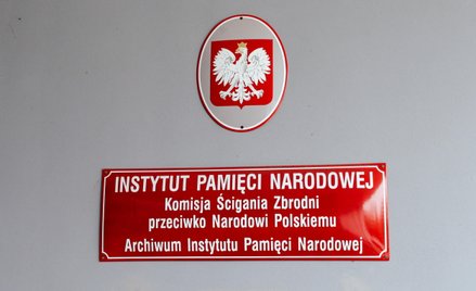 Archiwum Instytutu Pamięci Narodowej - tabliczka