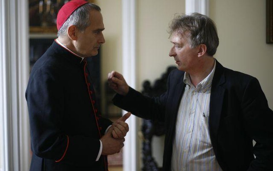 Paweł Woldan i Olgierd Łukaszewicz na planie "Złodzieja w sutannie"