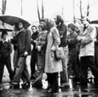 Dla SB nie było informacji nieważnych. Na zdjęciu operacyjnym SB pogrzeb Stanisława Pyjasa, maj 1977