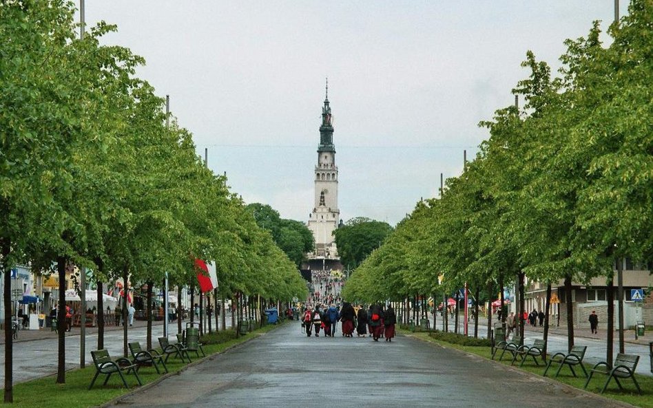 Intronizacja Serca Jezusa ze wsparciem polityków